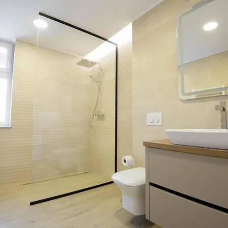 Penthouse Eliza - Coressi Apartment