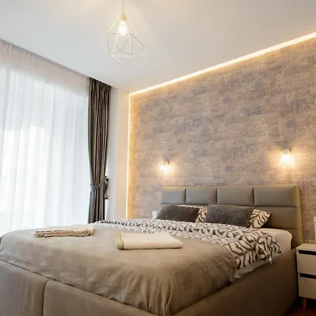 Penthouse Eliza - Coressi