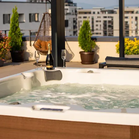 Penthouse Eliza - Coressi Apartment *